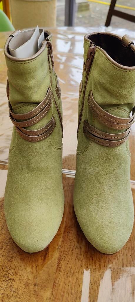 Hippe Lichtgroene Botjes, Vêtements | Femmes, Chaussures, Neuf, Enlèvement ou Envoi, Vert, Boots et Botinnes
