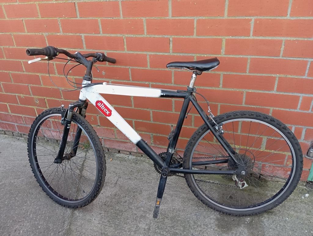 mountainbike altrex, Ophalen