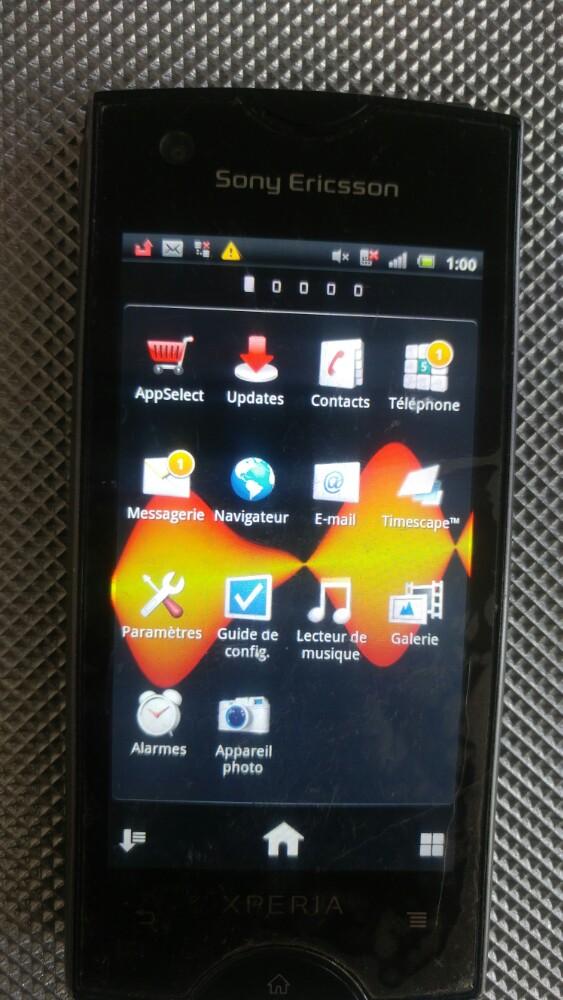 Gsm Smartphone telefoon sony ericsson ray st18i, Enlèvement ou Envoi, Comme neuf, Sony Ericsson