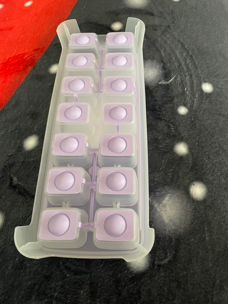 Flexi ijblokjesvorm Tupperware, Paars, Tupperware, Nieuw, Ophalen of Verzenden