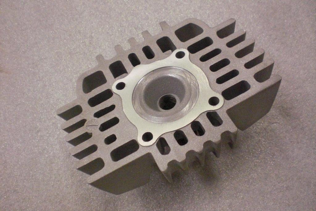 Honda PX PXR Camino cilinderkop 47mm gestraald gevlakt, Fietsen en Brommers, Brommeronderdelen | Algemeen, Ophalen of Verzenden