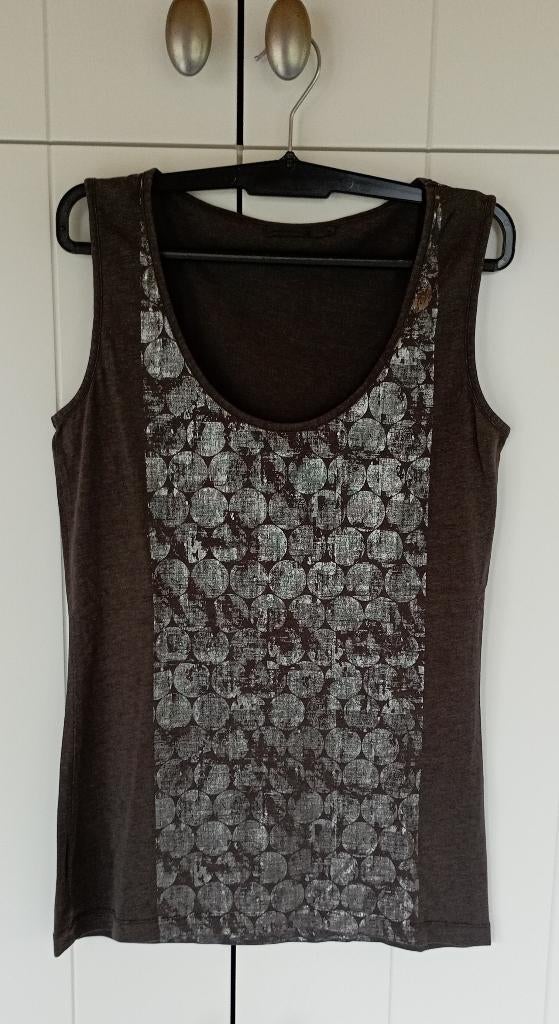 Xandres antraciet grijs topje met zilverkleurige print, Ophalen of Verzenden, Zo goed als nieuw, Grijs, Xandres