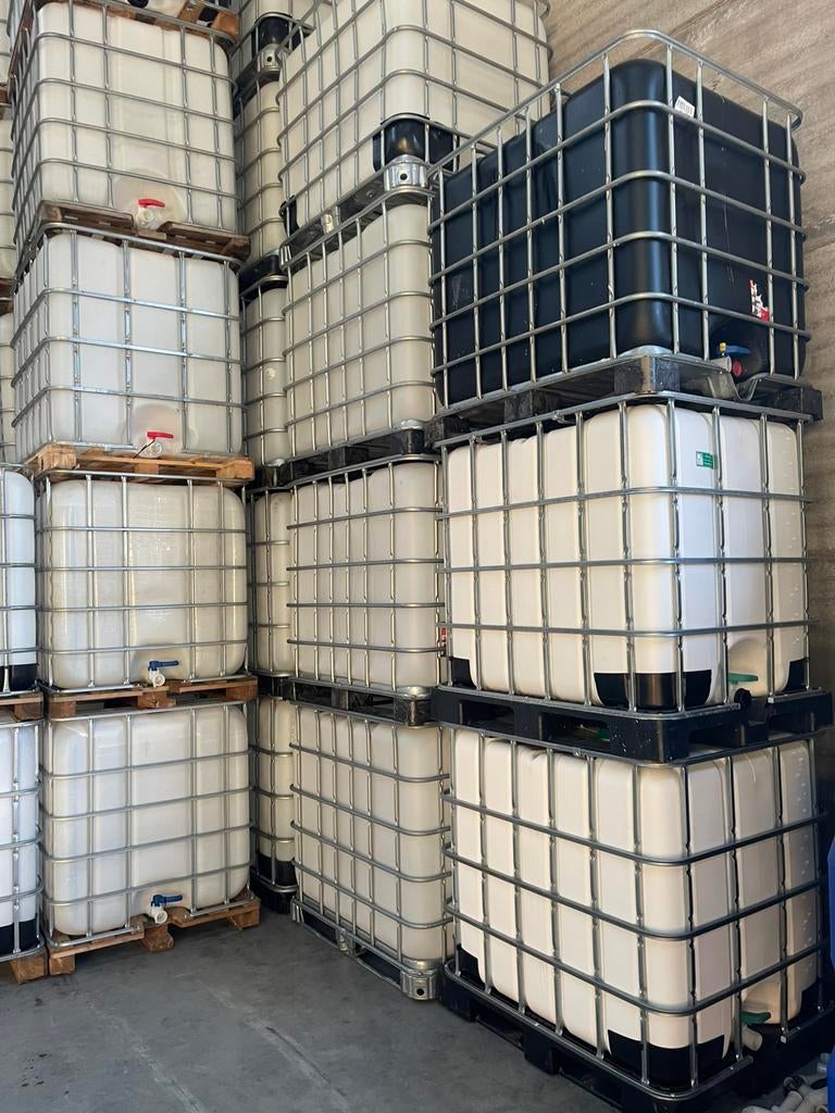 Cuve citerne cubi IBC 1000l (apd 40€) avec cage et palette, 150 litres ou plus, Enlèvement ou Envoi, Synthétique, Avec robinet