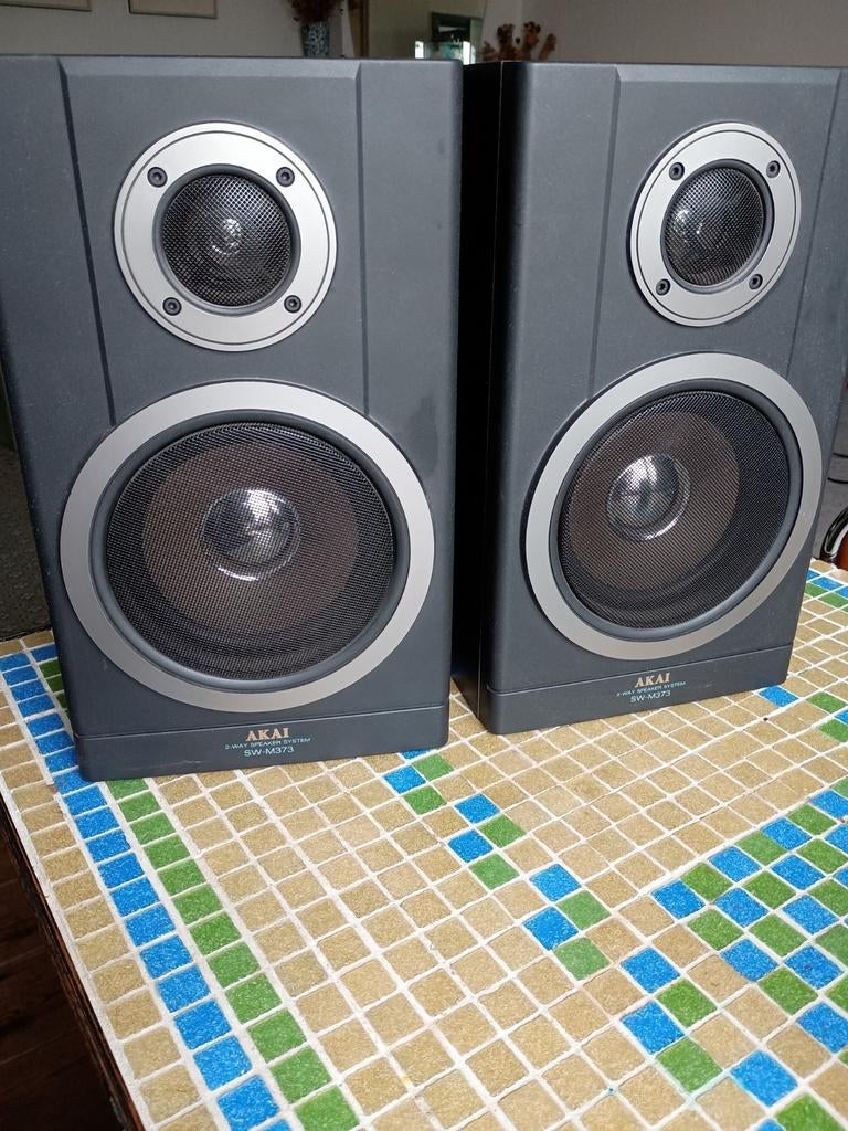 2 AKAI LUIDSPREKERS, Enlèvement ou Envoi, Comme neuf