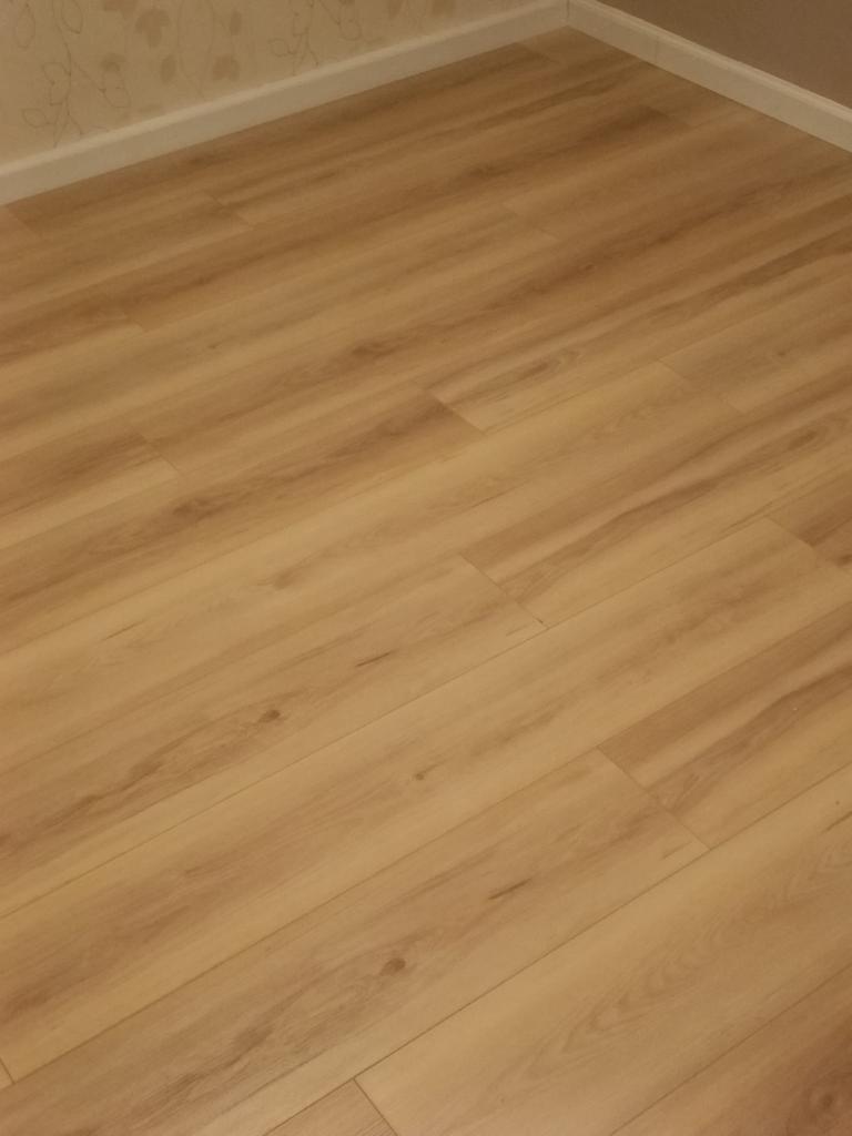 Laminaat, Doe-het-zelf en Bouw, Ophalen, Nieuw, 5 tot 10 m², Laminaat