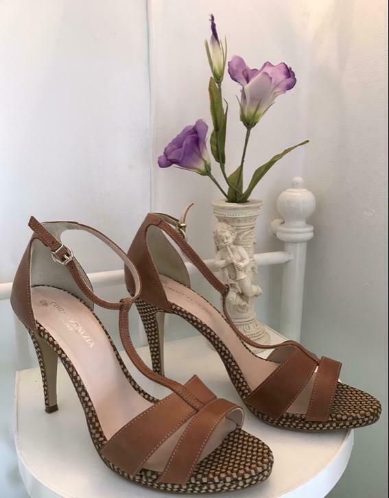 CORSO VENEZIA schoenen, maat 40, Kleding | Dames, Schoenen, Ophalen of Verzenden, Zo goed als nieuw