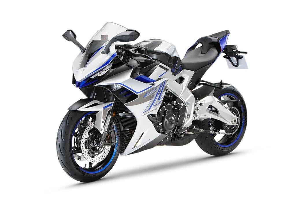 Zontes 703 RR 2026 – Bridable A2, 3 cylindres – 7999€, Zontes, Permis Moto A2 minimum, 3 cylindres, 699 cm³