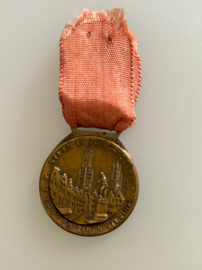 Vintage Medaille Heilig Bloed Brugge 1150 -1950, Ophalen of Verzenden, Brons