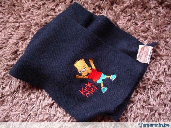 Echarpe bleue nuit Bart Simpsons, véritable, Enfants & Bébés, Vêtements enfant | Bonnets, Écharpes & Gants, Utilisé, Garçon ou Fille