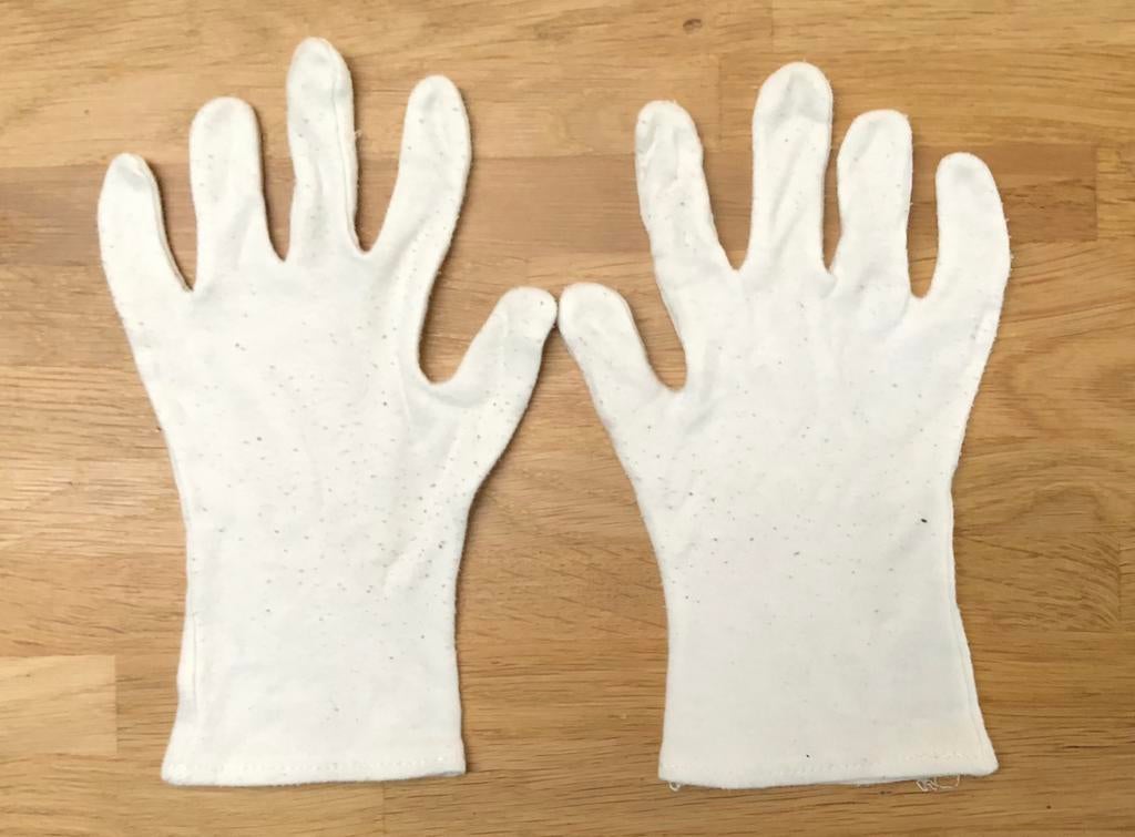 witte handschoenen kinderen 10 - 12 jaar carnaval, Ophalen of Verzenden, Gebruikt, 146 t/m 152, Jongen of Meisje