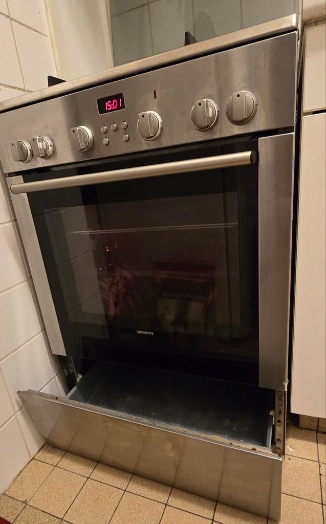 Elektrisch fornuis met oven, Ophalen, Elektrisch