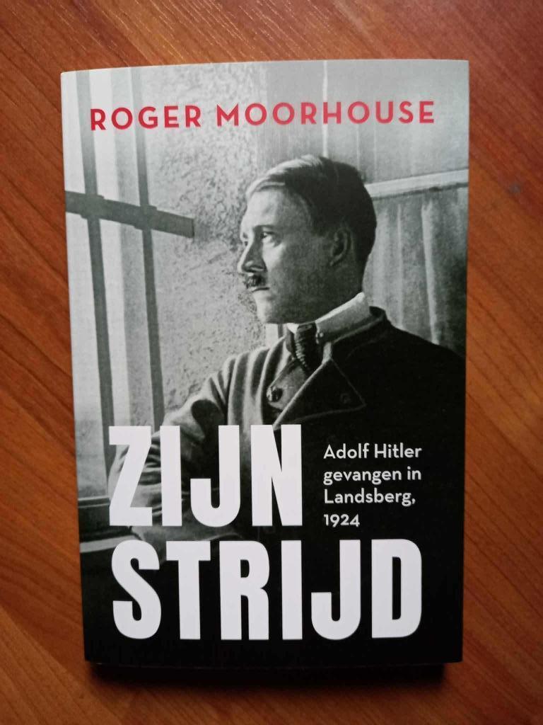 Zijn strijd - Roger Moorhouse (Adolf Hitler gevangen), Verzenden, Nieuw, Roger Moorhouse, Voor 1940