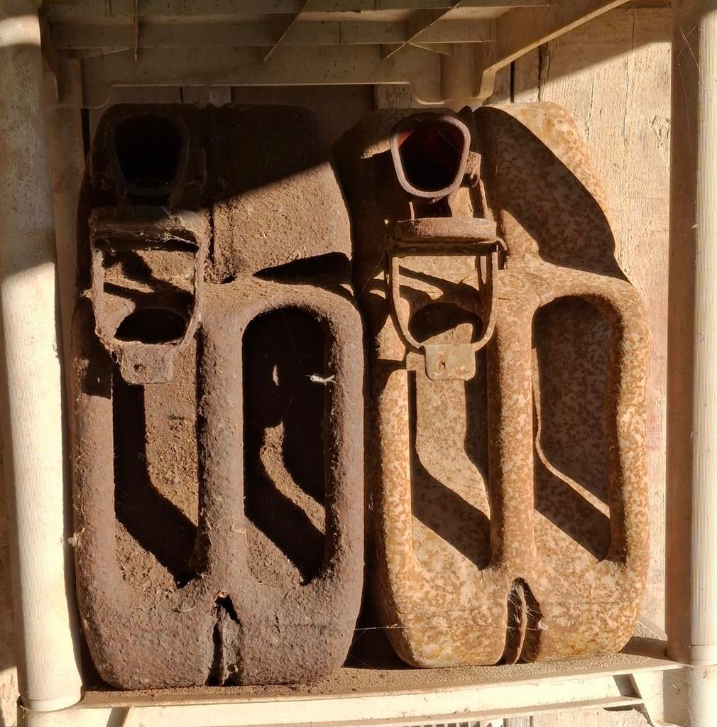 Jerrycan armée américaine, Enlèvement