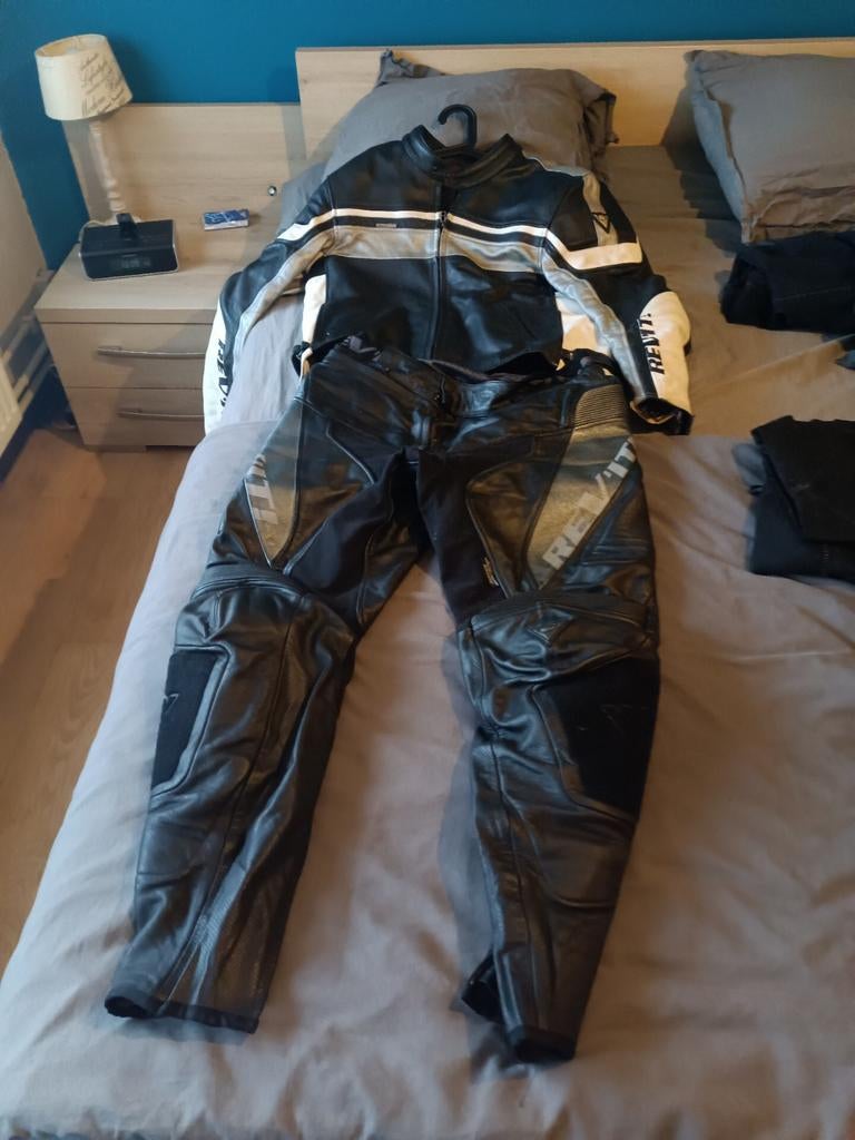 Te koop moto pak, Motoren, Ophalen