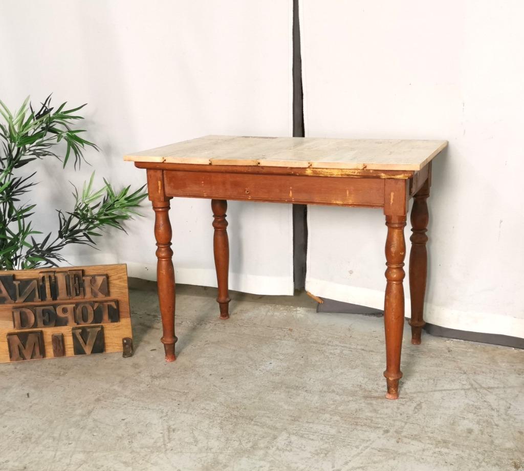 Stevig antieke brocante muur/schrijftafel L 84 D 53 H 68, Ophalen