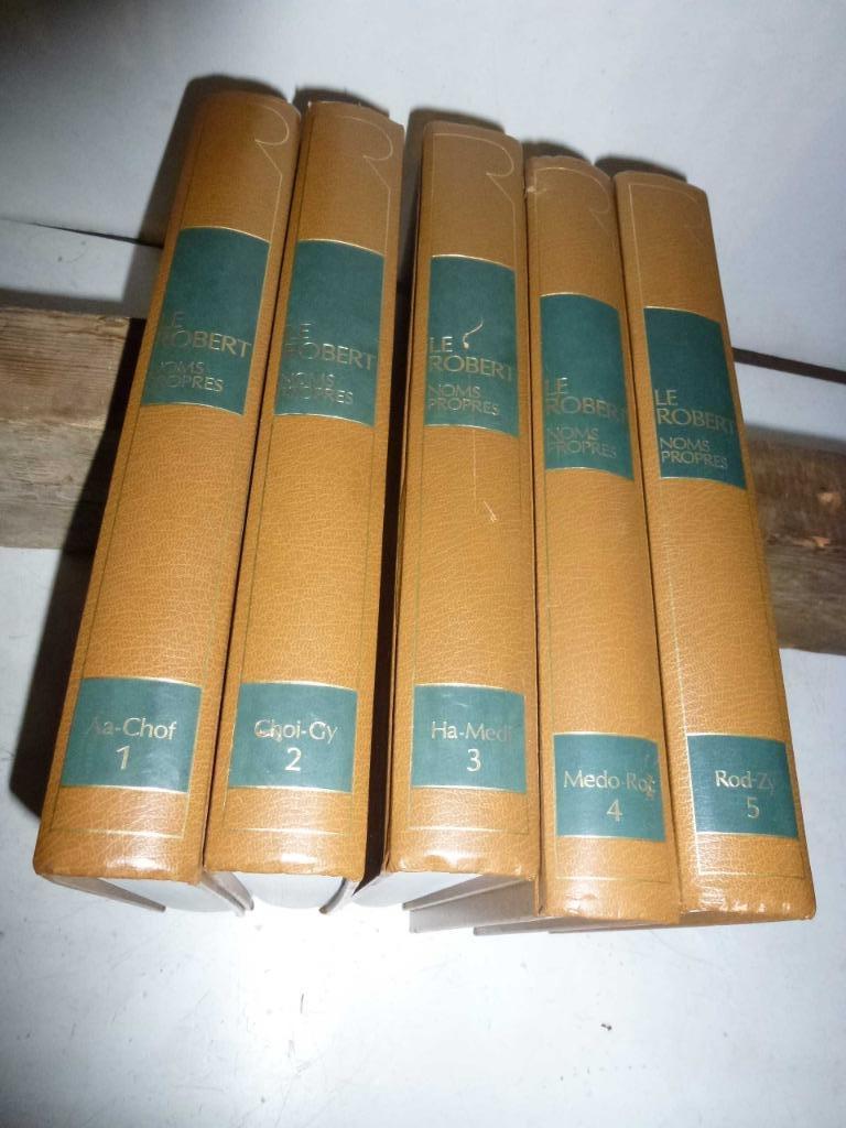 encyclopédie Le Robert des Noms Propres , série complète, Série complète, Hachette, Comme neuf, Enlèvement