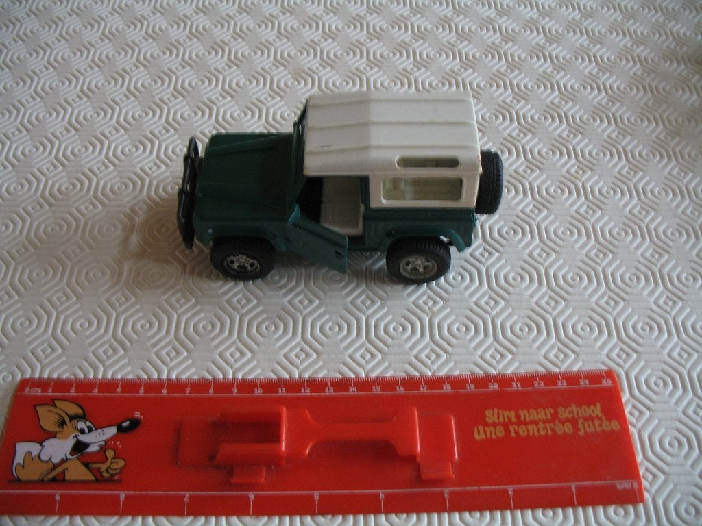 Auto, Land Rover, scale 1/32, Hobby en Vrije tijd, Modelauto's | 1:32, Ophalen of Verzenden, Auto