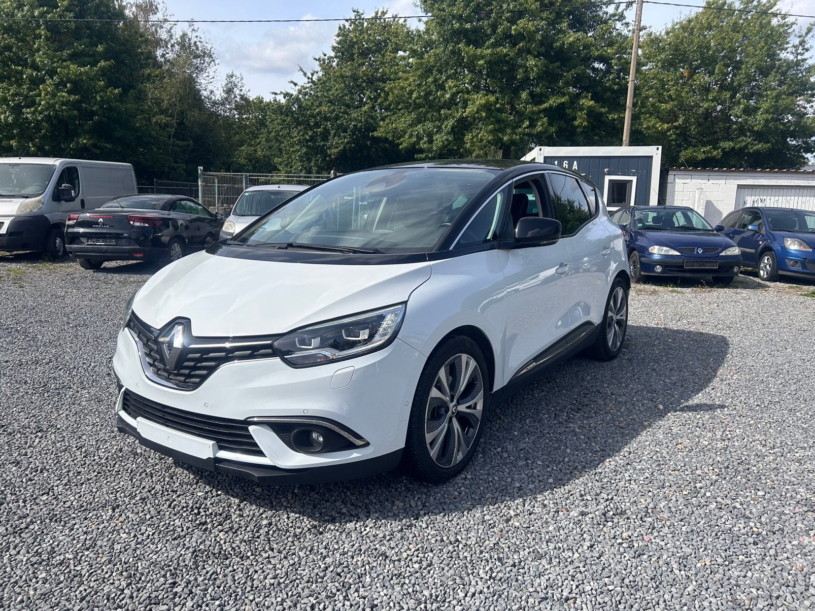 Renault Senic 1.5 diesel à 2018 km 132 000, Autos, Achat, Euro 6, Entreprise, Noir