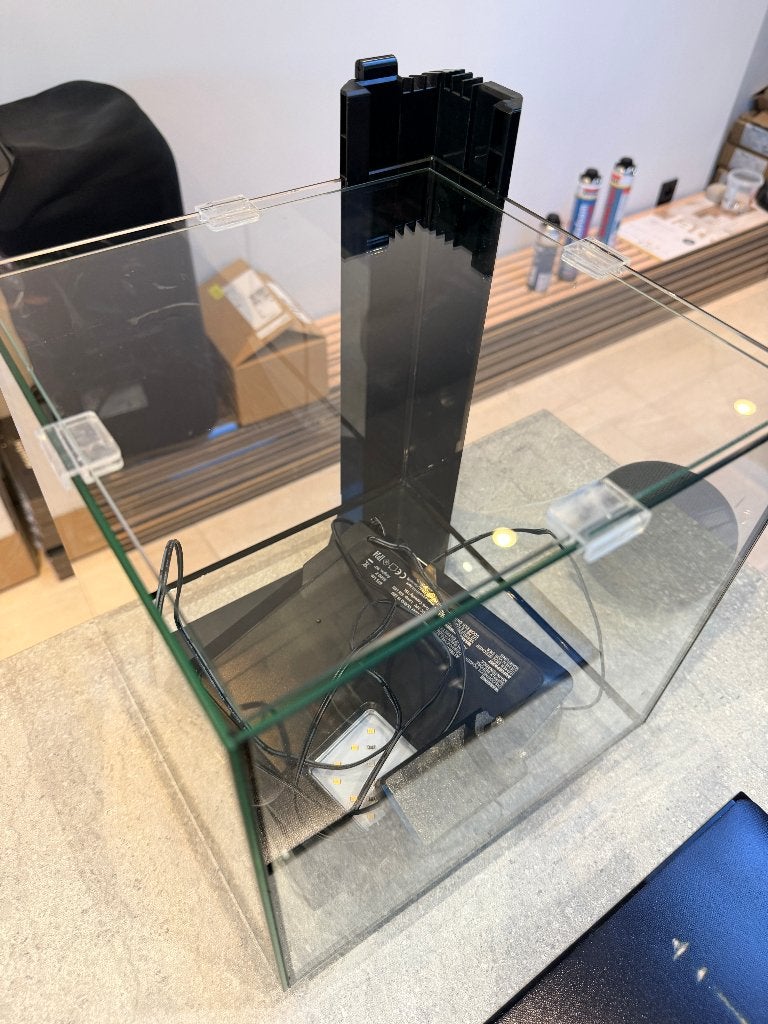 SuperFish Qubiq 15 Liter Aquarium, Dieren en Toebehoren, Ophalen, Zo goed als nieuw, Filter, Superfish