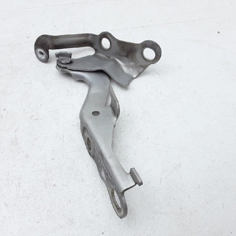 CHARNIERE DE CAPOT Toyota Corolla (E12) (01-2001/03-2008), Utilisé, Toyota