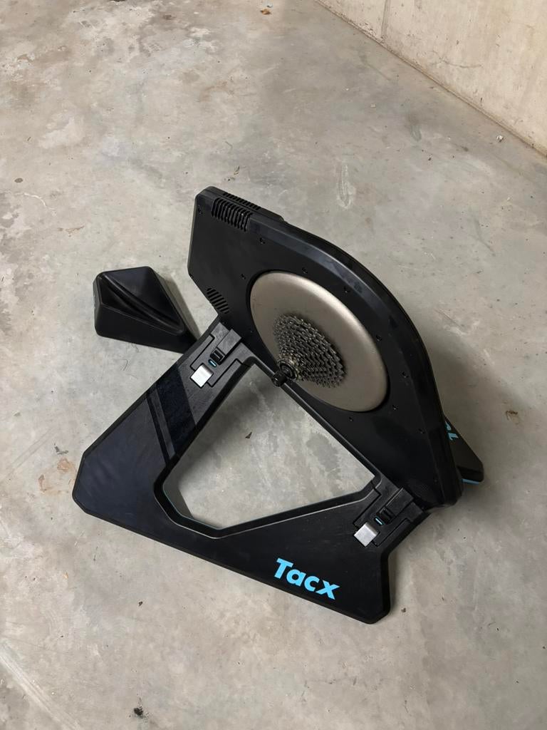Tacx Neo 2T, Ophalen, Zo goed als nieuw