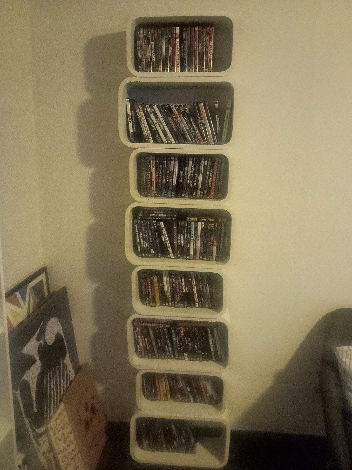 Lot dvd + opbergkastjes, Huis en Inrichting, Ophalen