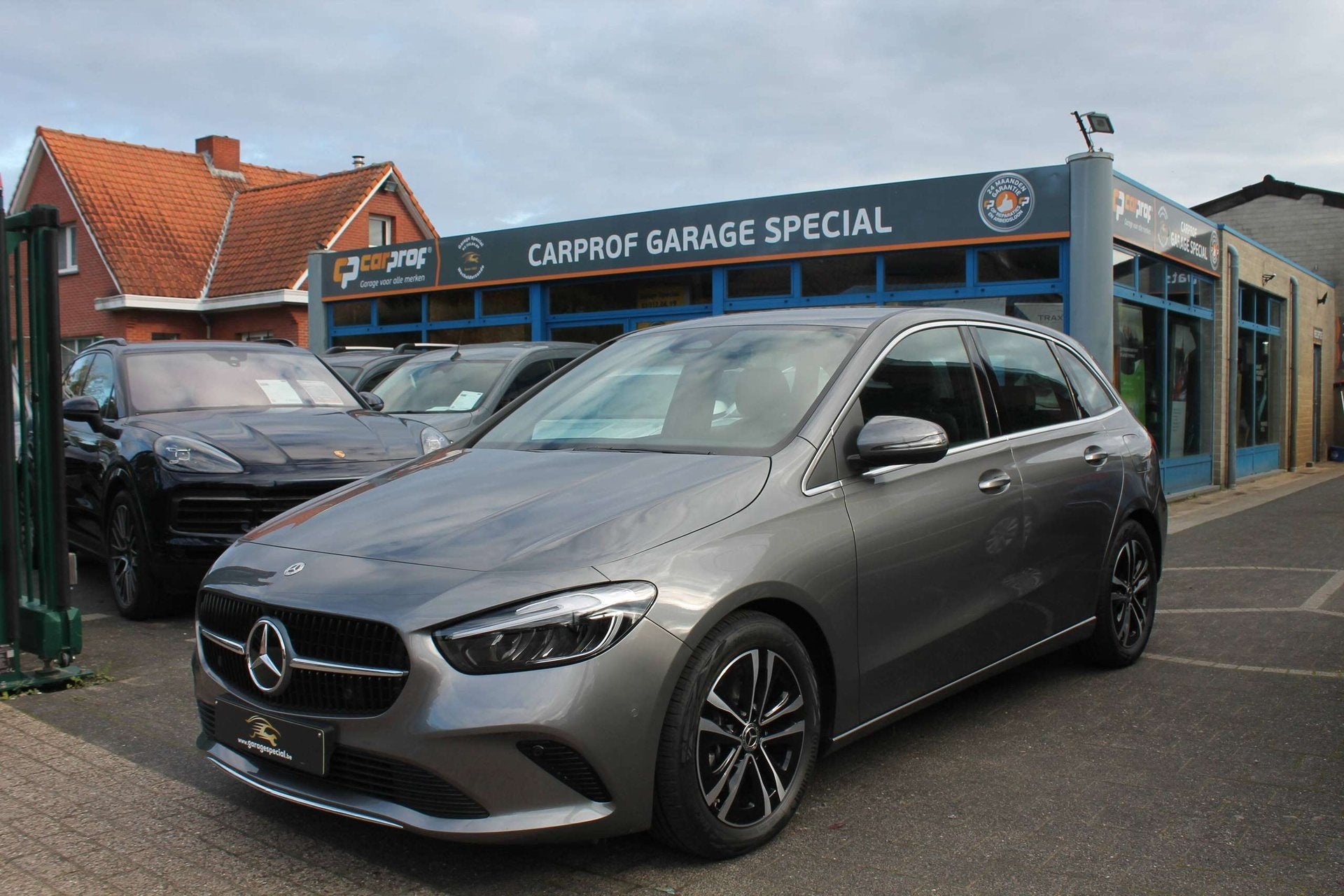 Mercedes-Benz B 180, Dealer onderhouden, 4 cilinders, 136 pk, Bedrijf