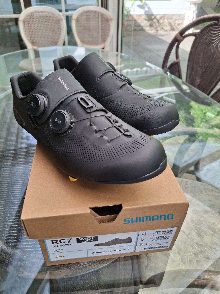 Shimano RC7 SH-RC703 Zwart 43 Wide, Sports & Fitness, Cyclisme, Neuf, Chaussures, Enlèvement