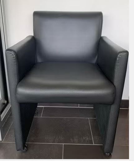 Chaise de salle à manger sur roulettes (6 pièces dispos), Maison & Meubles, Chaises, Enlèvement, Utilisé, Noir