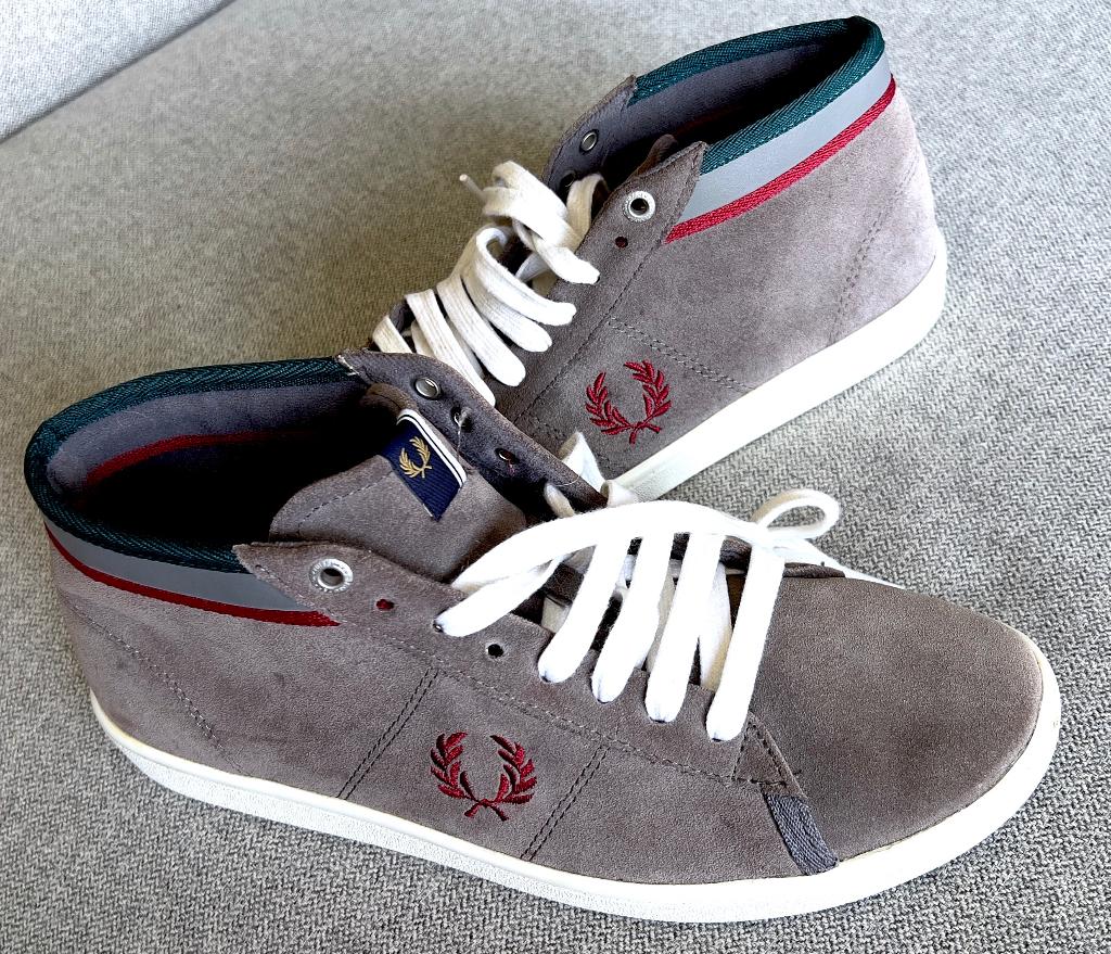 Chaussures Montantes "FRED PERRY" // T 42 // NEUVES, Vêtements | Hommes, Neuf, Enlèvement ou Envoi, Autres couleurs, Fred Perry