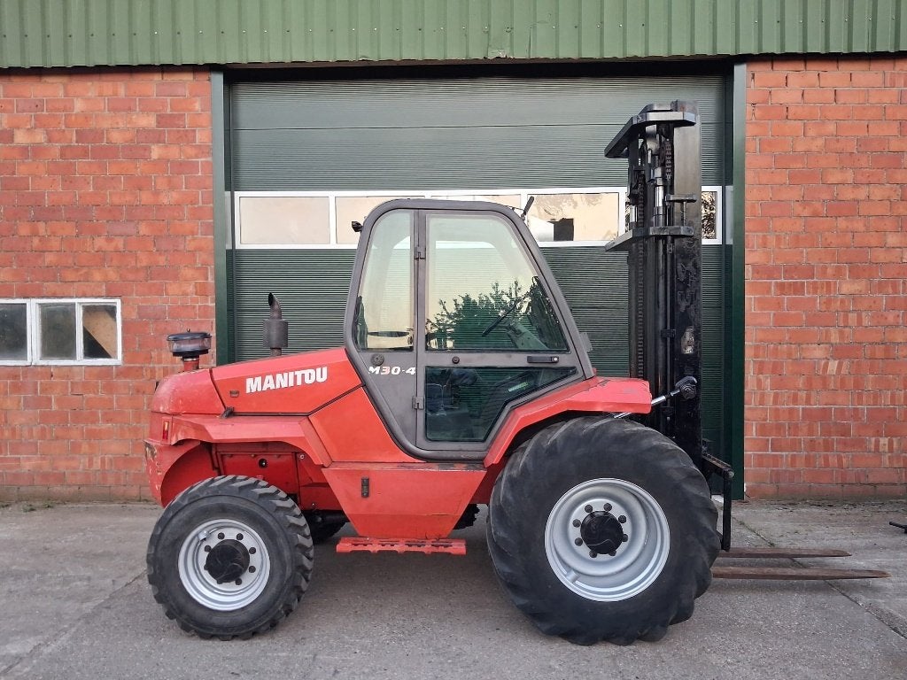 Manitou M30-4 GROOT NAZICHT GEKREGEN, Articles professionnels, Machines & Construction | Chariots élévateurs & Transport interne