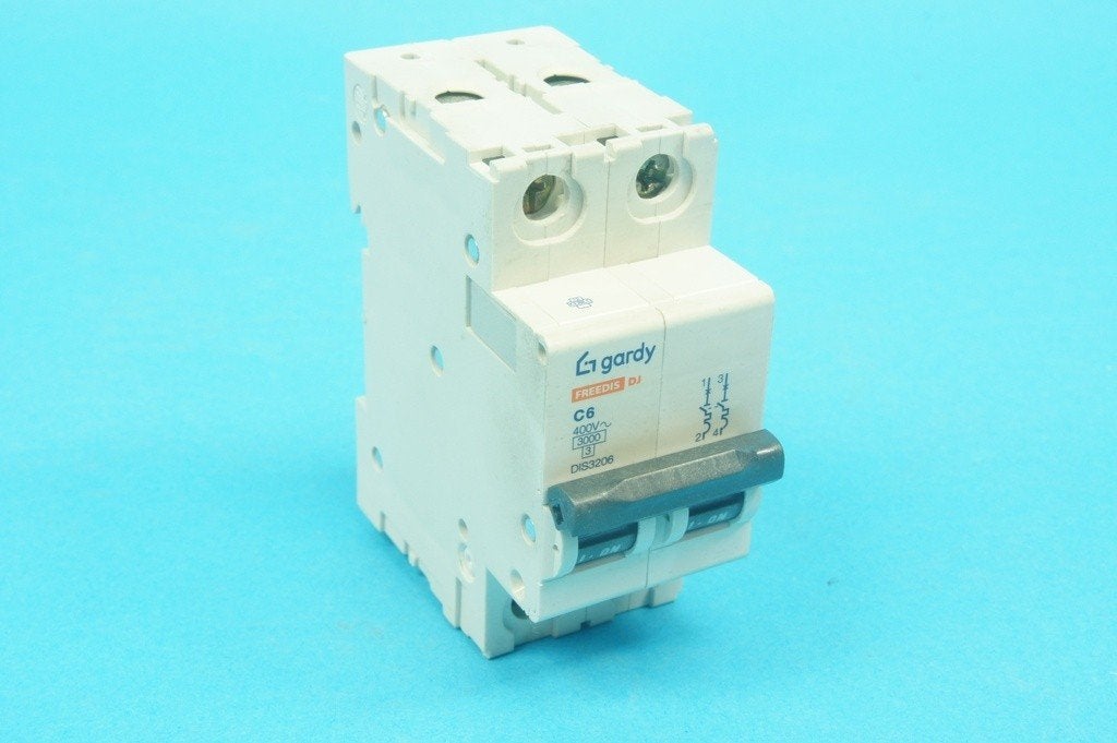 Gardy DISJONCTEUR, fusible automatique 2P: C10 C16 C20 C32, Bricolage & Construction, Enlèvement ou Envoi, Comme neuf, Schneider Electric