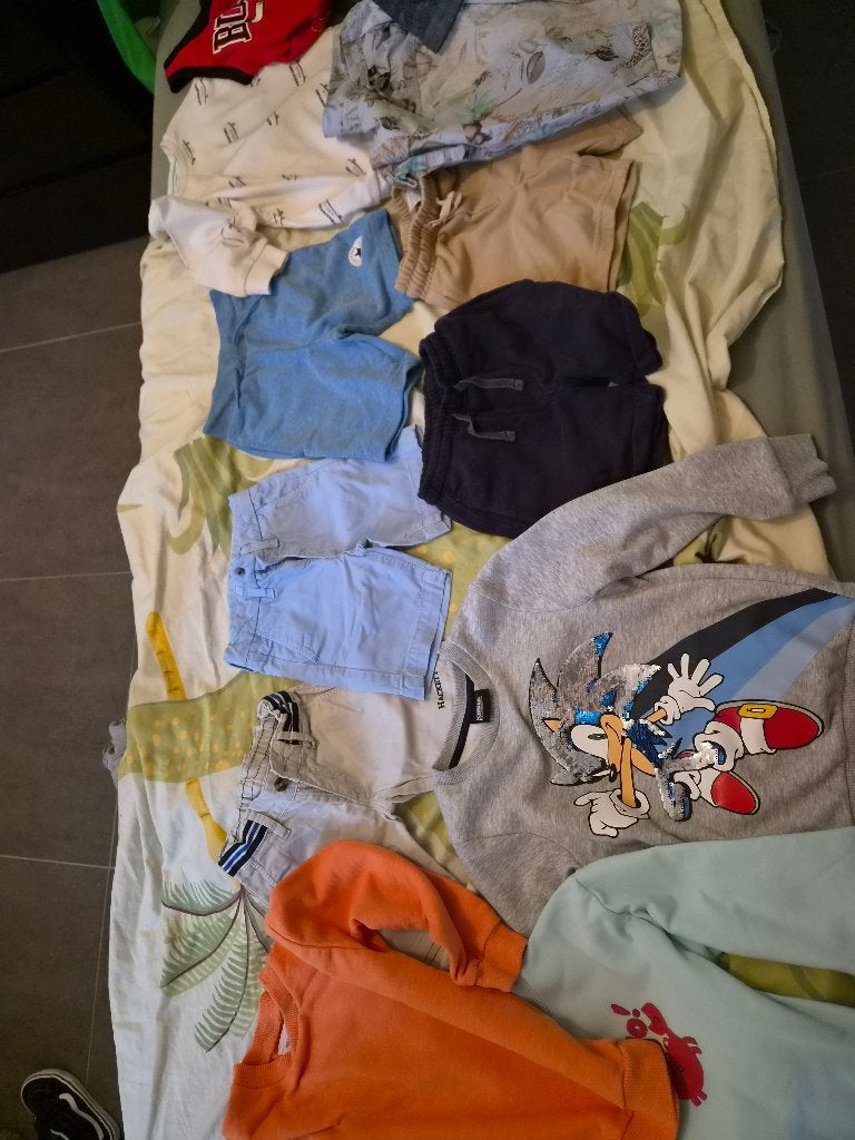 Kledingspakket, Ophalen, Zo goed als nieuw, Maat 110