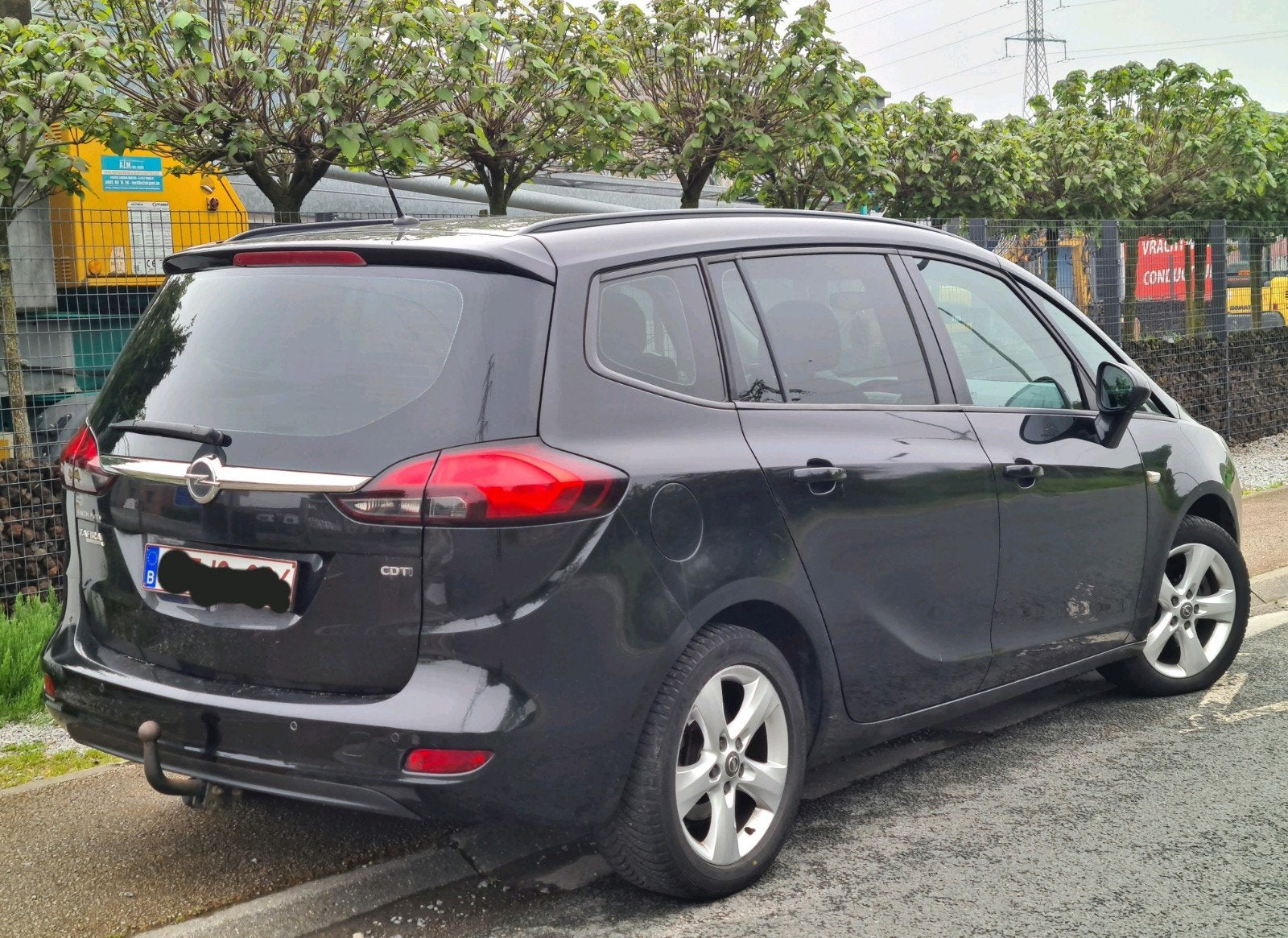 opel zafira 20cdti new model clima 240mkm 3500€, Autos, Euro 5, Boîte manuelle, 5 portes, Particulier