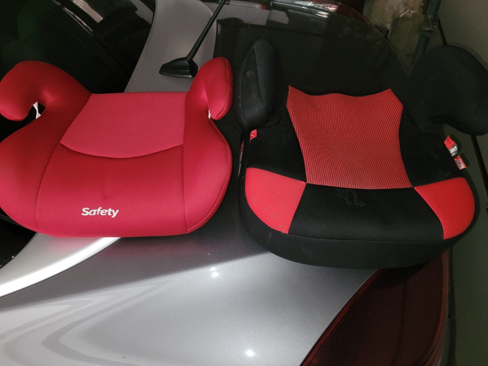 2 réhausseurs de voiture, Enlèvement ou Envoi, Utilisé, 15 à 36 kg