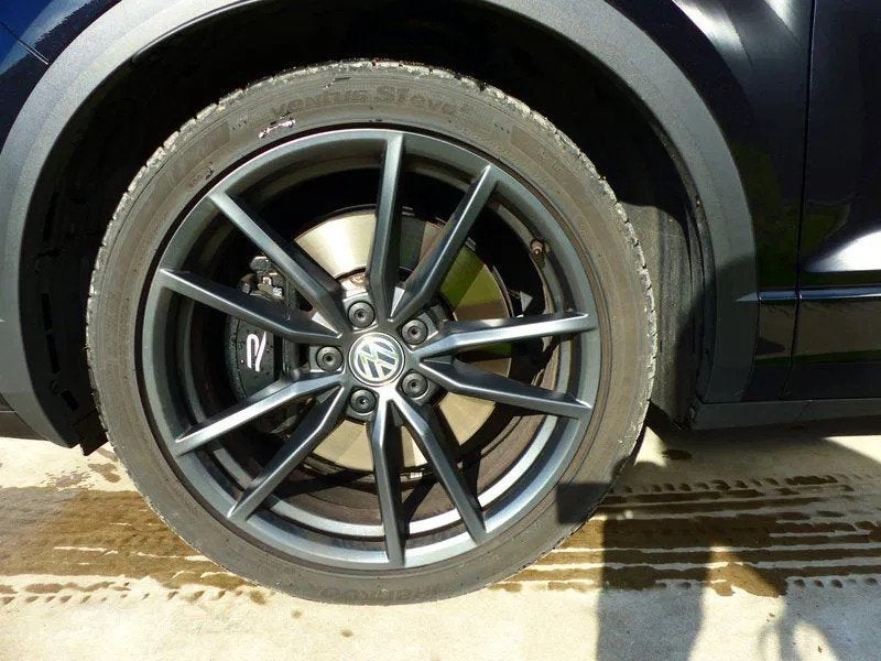 Volkswagen R 4Motion R trekhaak ACC Akrapovic uitlaat R 4Mot, Autos, Achat, Euro 6, Entreprise, Noir