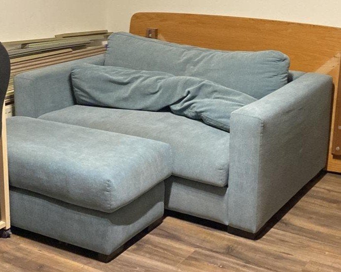 2-zit zetel met poef, Huis en Inrichting, Ophalen, Blauw