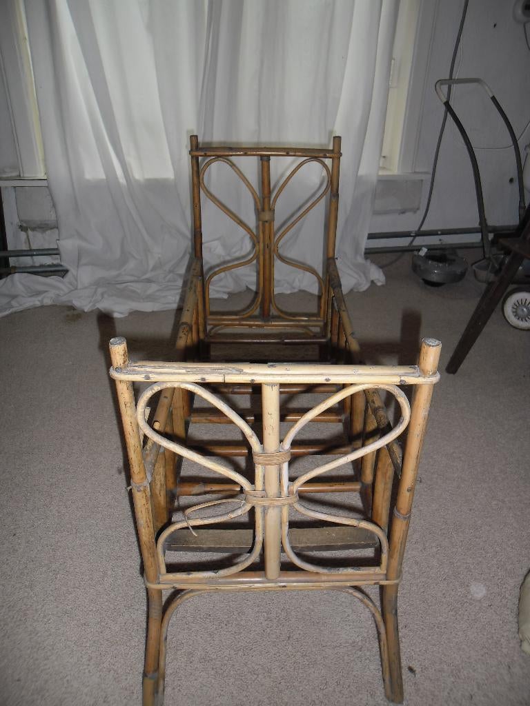 Antiek poppenbedje, Ophalen