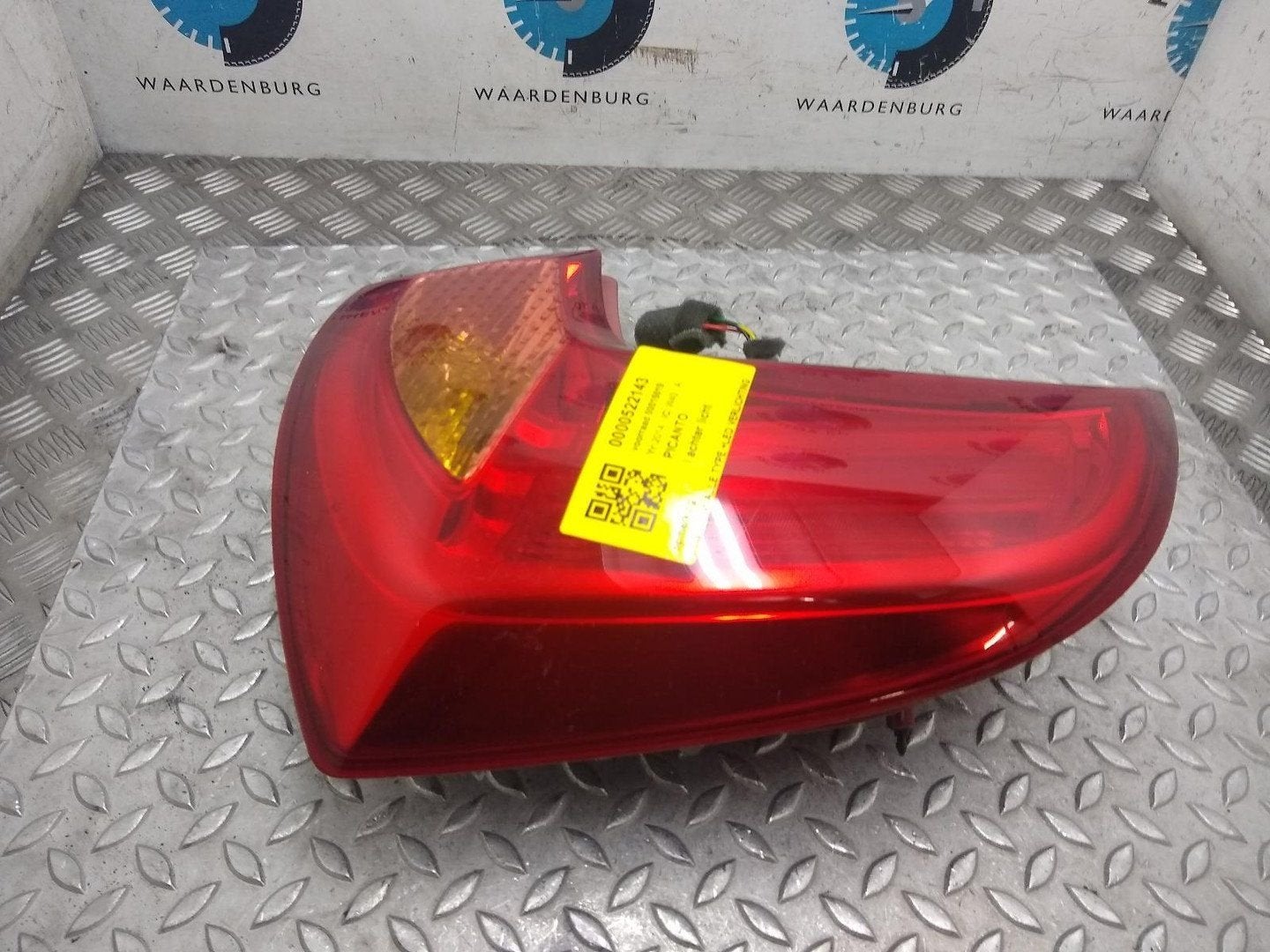 KIA PICANTO 1.0 CVVT ISG AIRCO  ACHTERLICHT L 2014, Ophalen of Verzenden, Gebruikt, ARN erkend