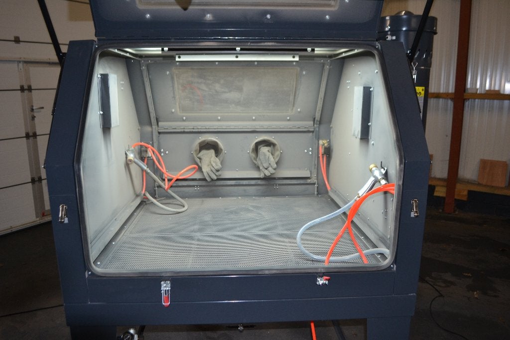 Straalcabine 1200 liter + straalgrid, Enlèvement, Comme neuf