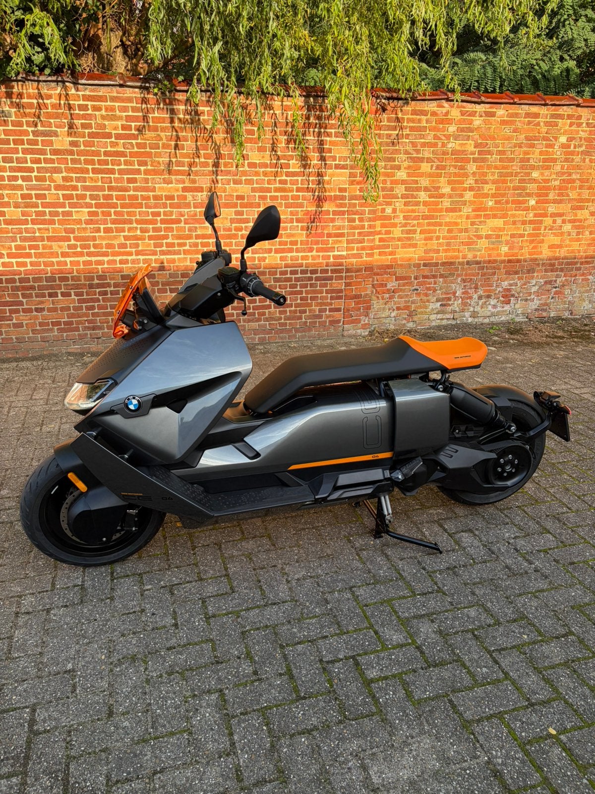 Permis de conduire Bmw CE04 125cc A1 encore neuf 57 km, Permis Moto A1 minimum, Selle chauffante, Automatique, 125 cm³