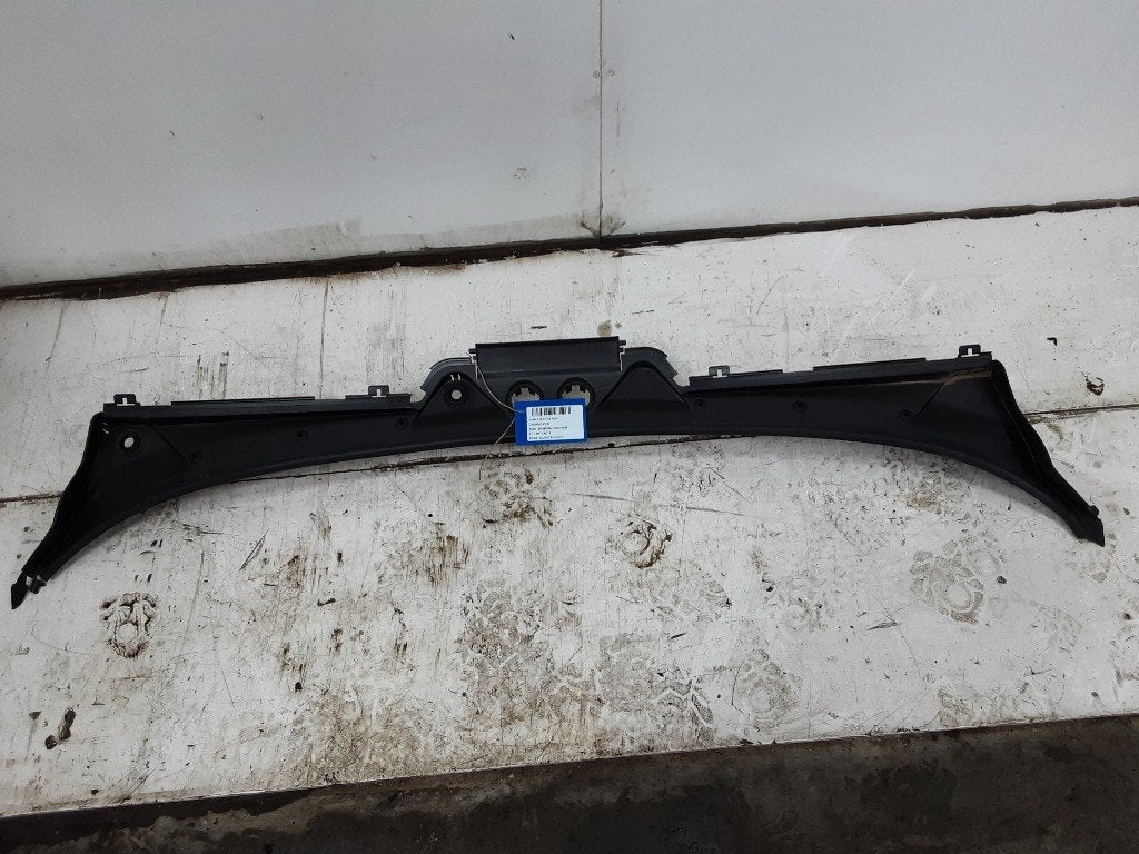 SIERLIJSTEN VOORRUIT BMW 2 serie (F23) (01-2014/06-2021), Gebruikt, Voor, BMW, Petuelring 130
80809  München, DE
