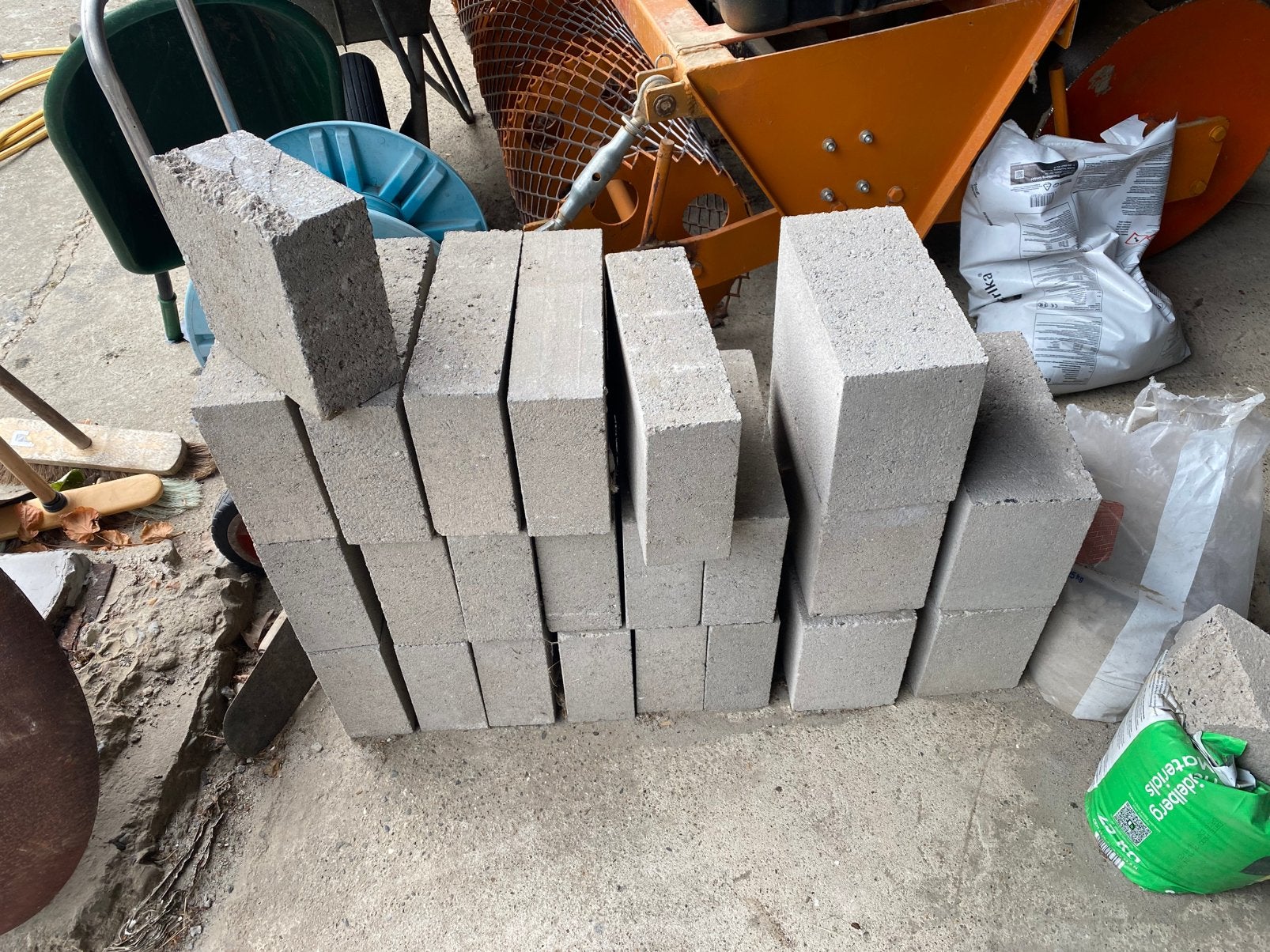 Volle betonblokken, Doe-het-zelf en Bouw, Ophalen, Nieuw