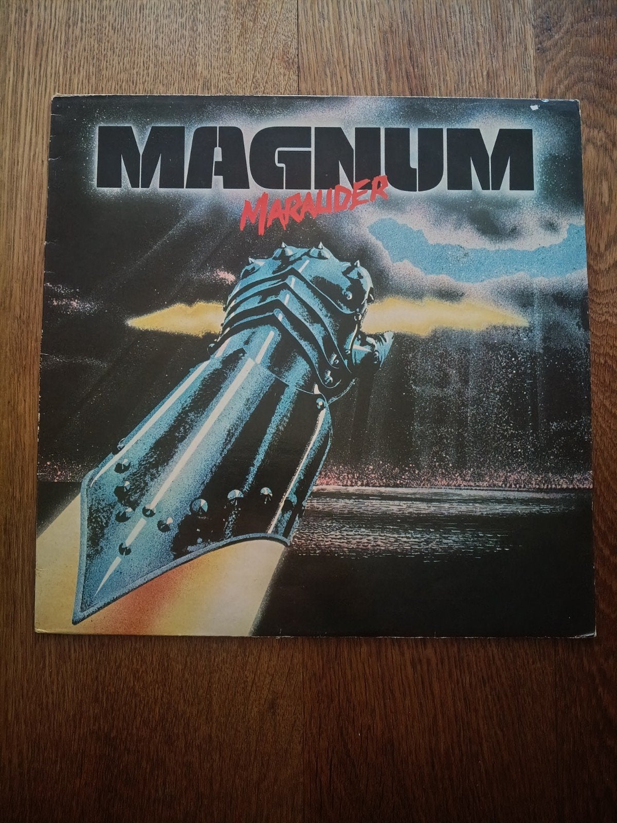 Magnum en vinyle 33T, LP, Enlèvement ou Envoi, Autres formats, Utilisé