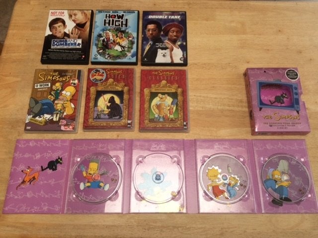 Te koop 6 DVD's + 1set van The  Simpsons 1dvd te kort, Ophalen of Verzenden, Gebruikt, Overige soorten, Overige typen