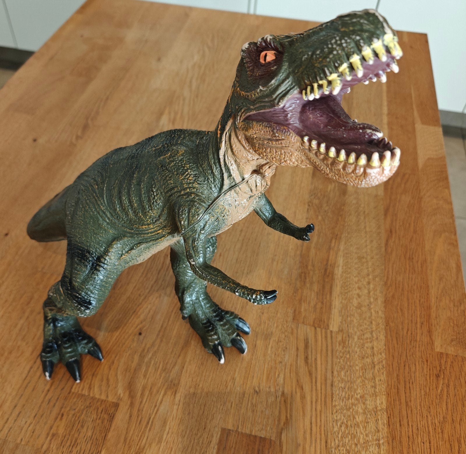 3 dino's voor € 10,00, Ophalen