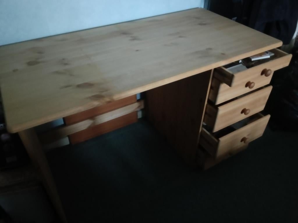 Bureau volledig hout, licht Grene, Ophalen, Zo goed als nieuw
