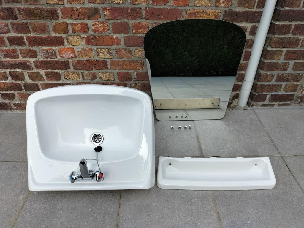 Ensemble lavabo robinetterie tablette miroir, Enlèvement, Lavabo