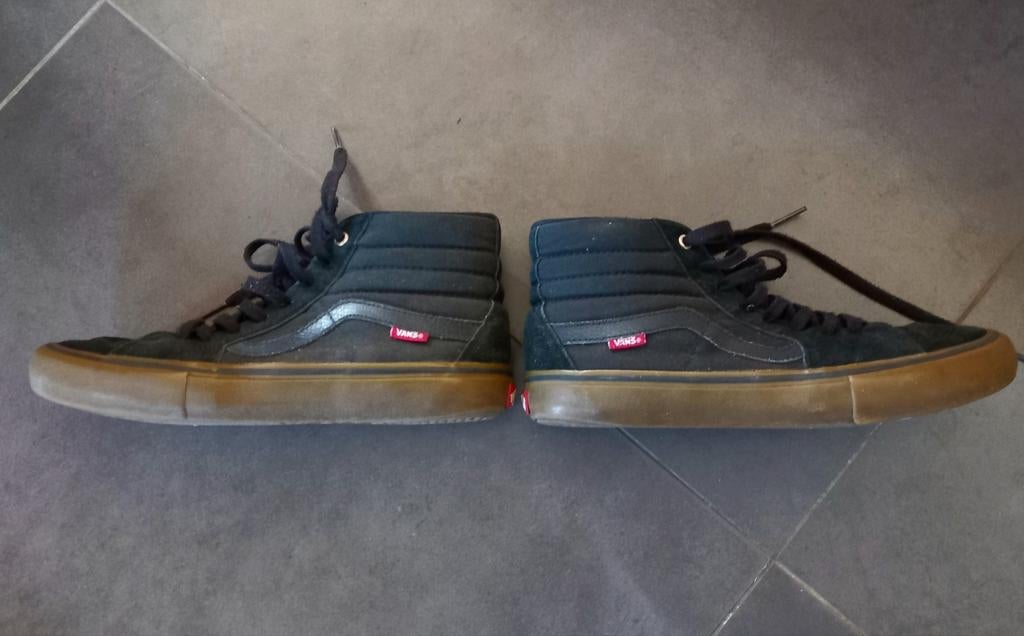 Fourgons hauts - taille 43 -> 6€, Vêtements | Hommes, Chaussures, Enlèvement, Porté, Vans, Baskets