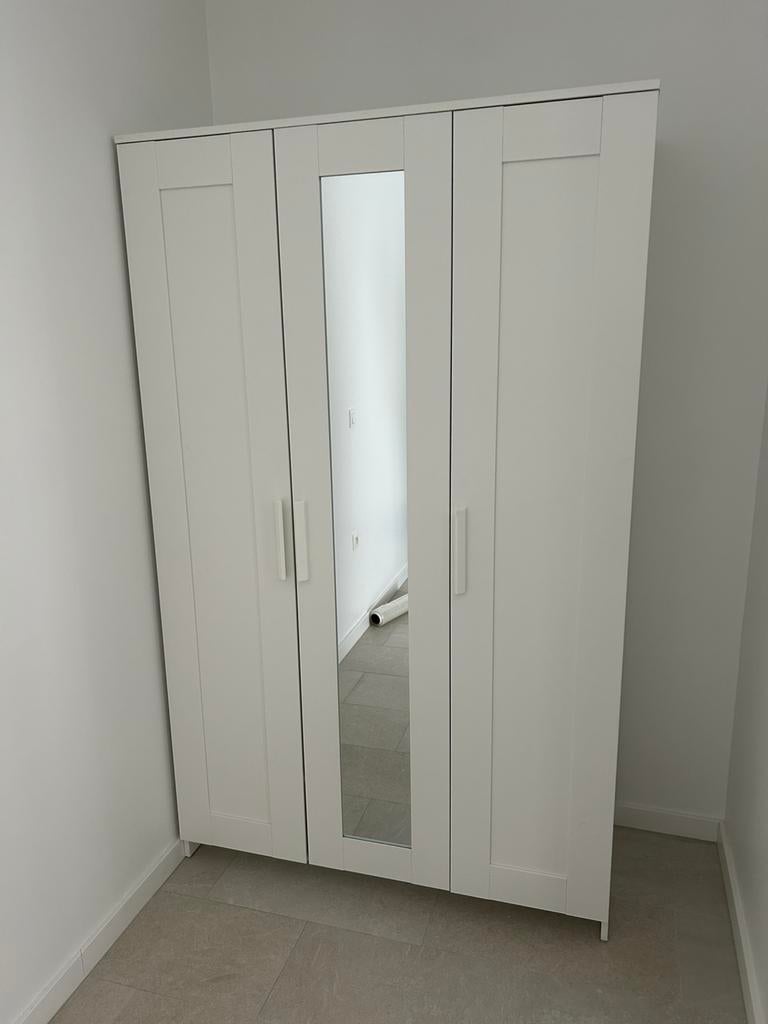 Armoire BRIMNES IKEA, Huis en Inrichting, Kasten | Kleerkasten, Ophalen, Zo goed als nieuw